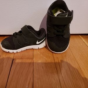 Toddler Nike Free 5 (TDV) Shoes size 6C